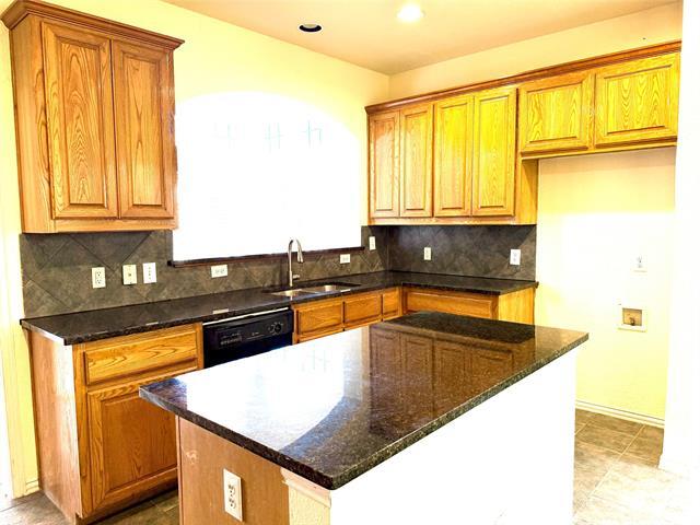 Building Photo - 9312 Cedardale Dr