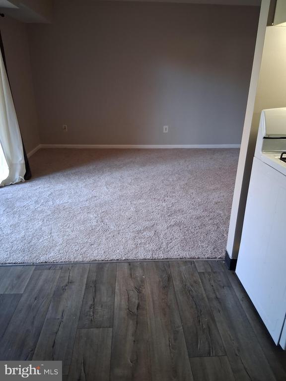 Building Photo - 2305 Freetown Ct