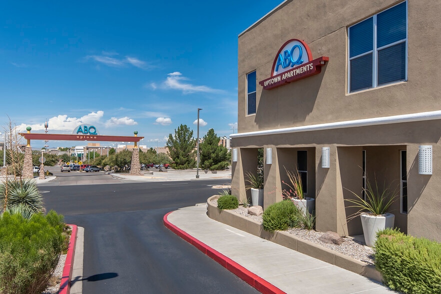 ABQ Uptown Apartments 2222 Uptown Loop NE Albuquerque NM 87110 Apartment Finder