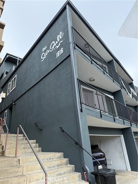 Primary Photo - 1816 Hermosa Ave