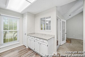 Building Photo - 13130 Blanco Rd