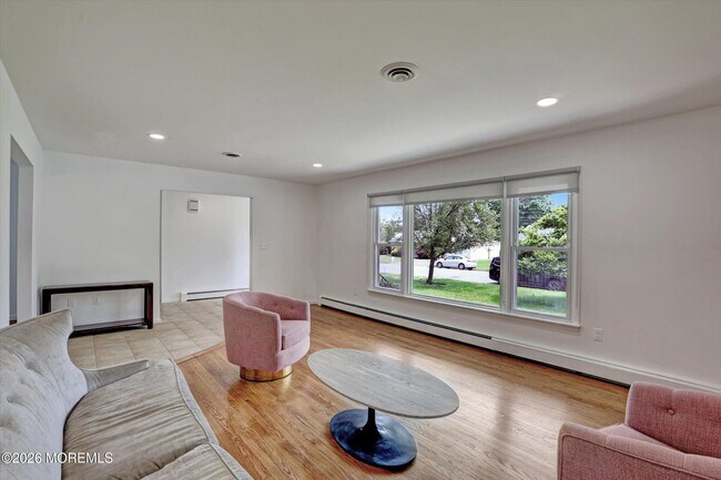 Building Photo - 125 Beechwood Ave