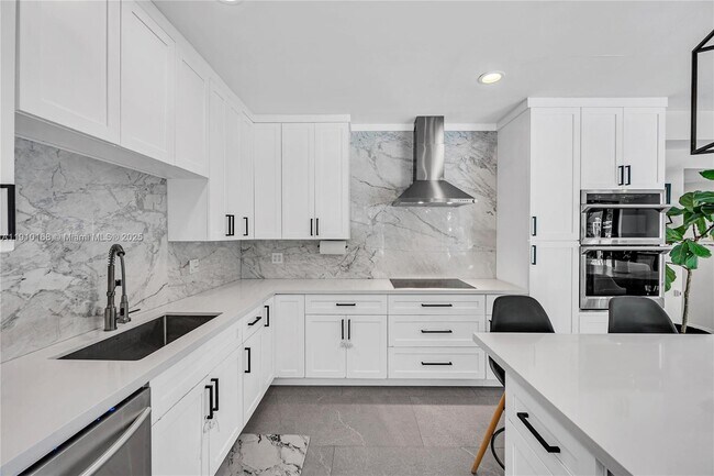 Building Photo - 1951 SW 23rd St