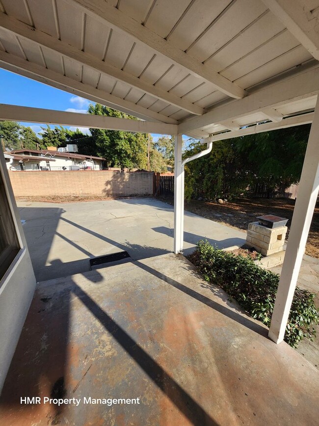 Building Photo - Ranch Style  home In Rancho Cucamonga.