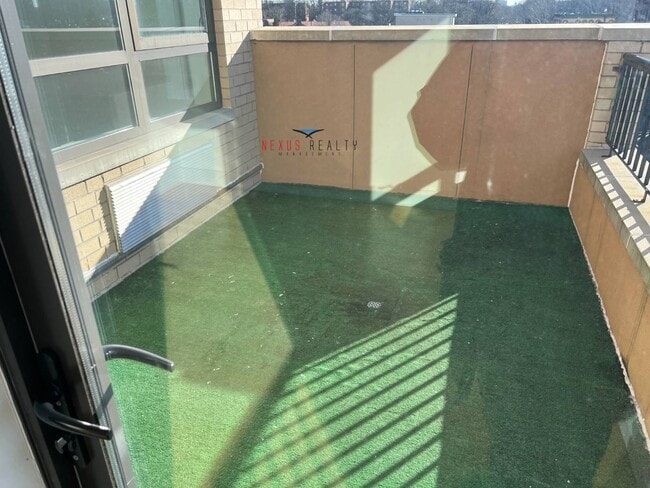 Building Photo - 45-11 Broadway