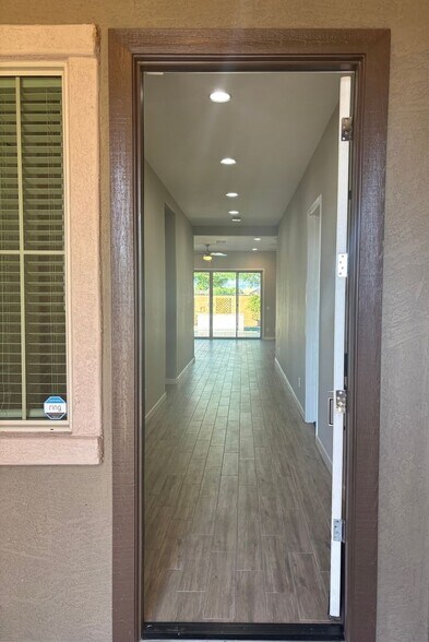 Building Photo - 21352 E Domingo Rd