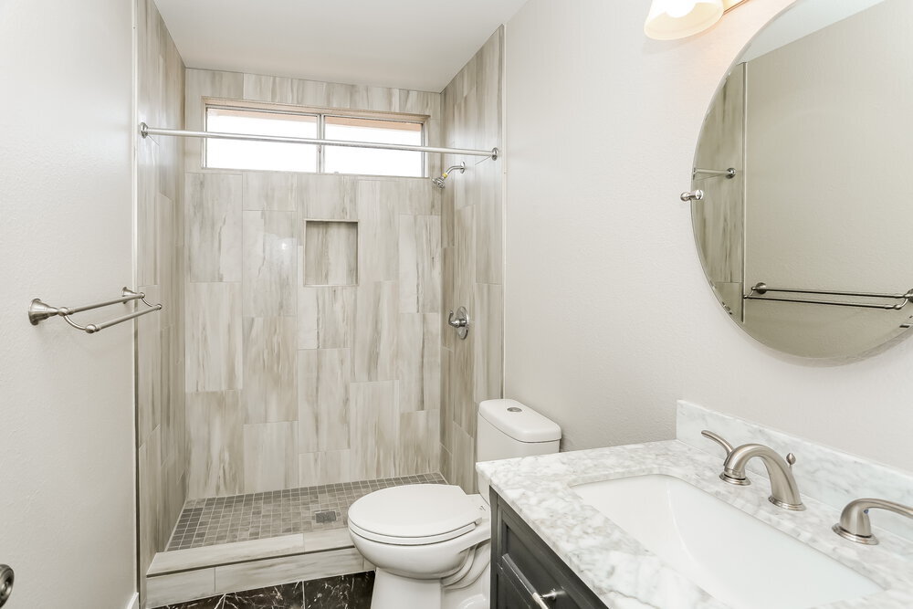 Building Photo - 1423 Grey Knoll Cir