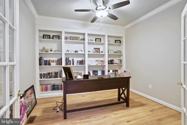 Building Photo - 24906 Earlsford Dr