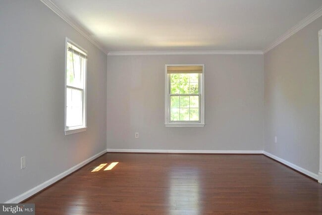 Building Photo - 1 Ingleside Ct