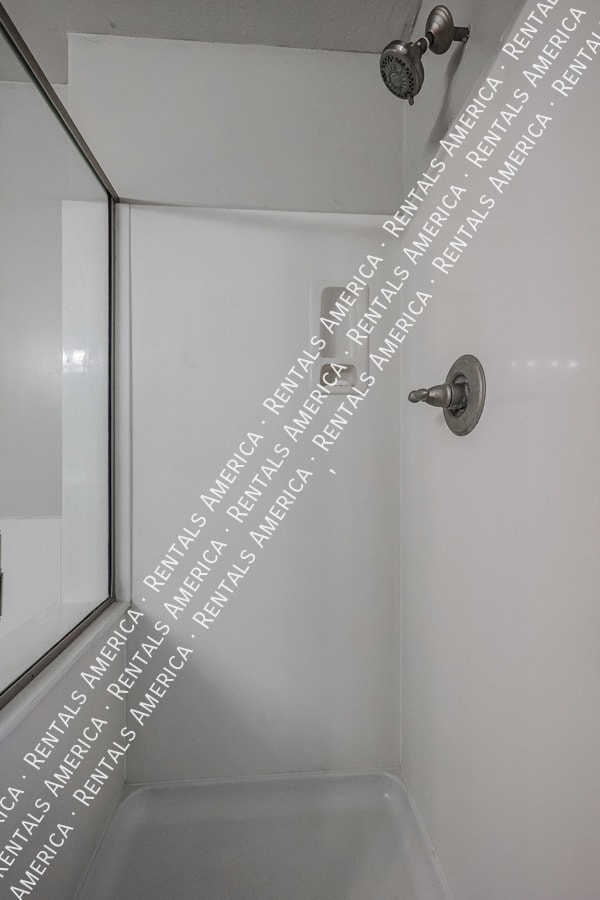 Building Photo - 21109 E Pickett St