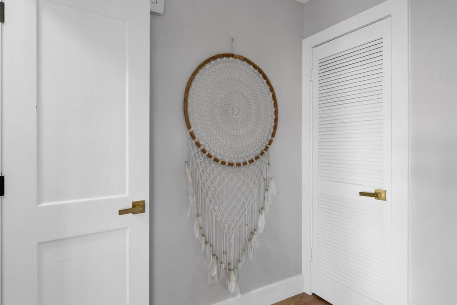 Building Photo - 318 Bream Ave