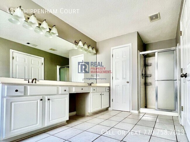 Building Photo - 435 Chippenham Ct