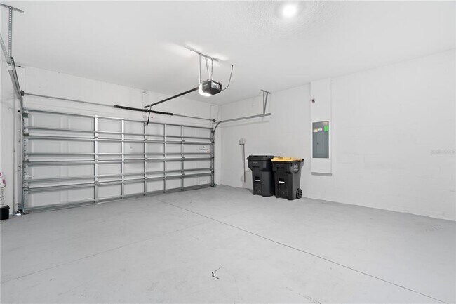 Building Photo - 1006 John Jacob Rd