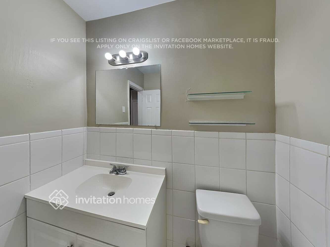 Building Photo - 10331 NW 18th Pl