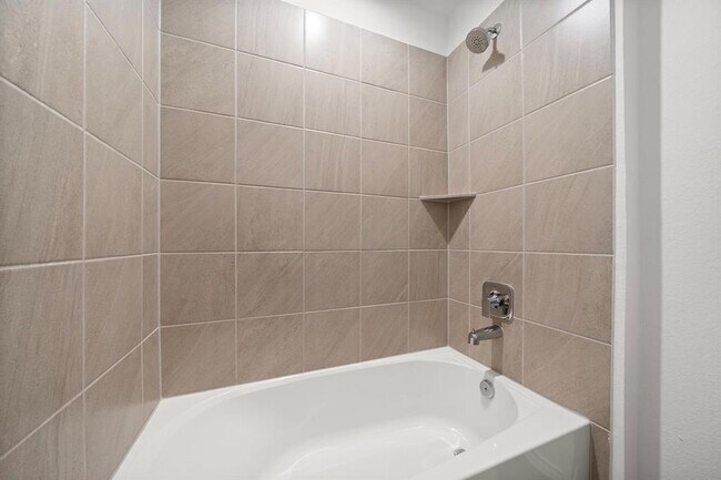 Building Photo - 807 Brazos Trl