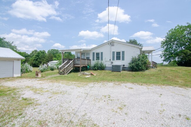 Building Photo - Stunner of Bear Creek