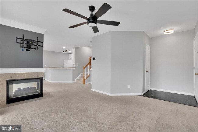 Building Photo - 5995 Terrapin Pl