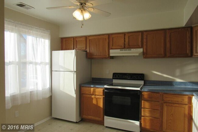 Building Photo - Nice townhouse in Walkersville for LEASE