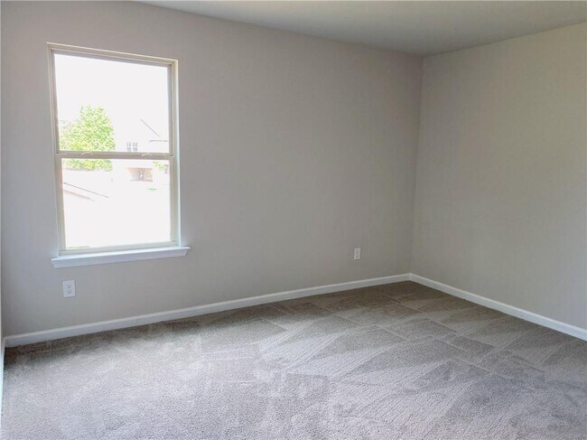 Building Photo - 101 McGinnis Cir