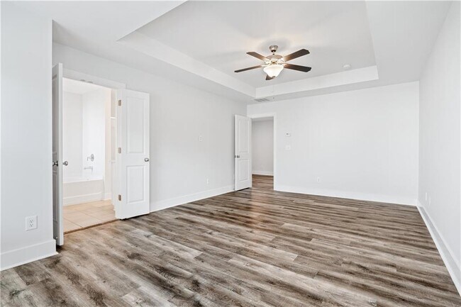 Building Photo - 5311 Bentayga Dr