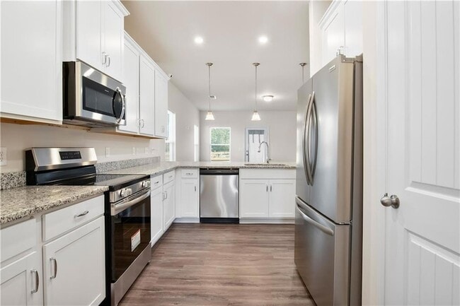 Building Photo - 127 Marion Dr