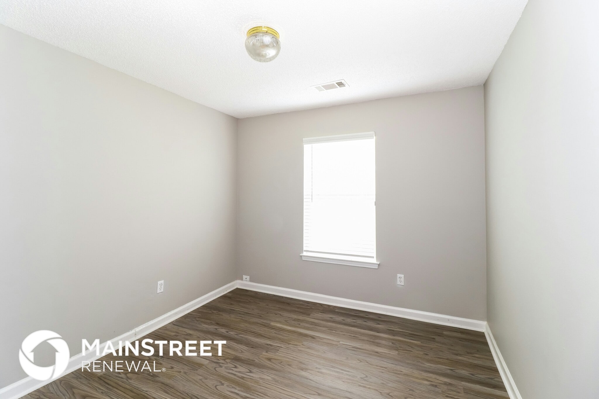Building Photo - 4550 Cedargreen Cove