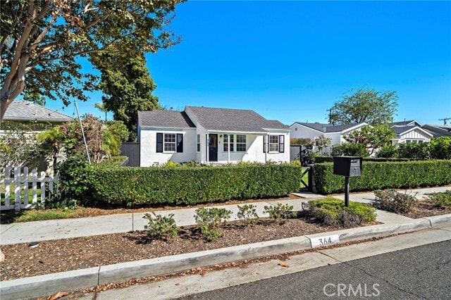 Building Photo - 364 Broadway