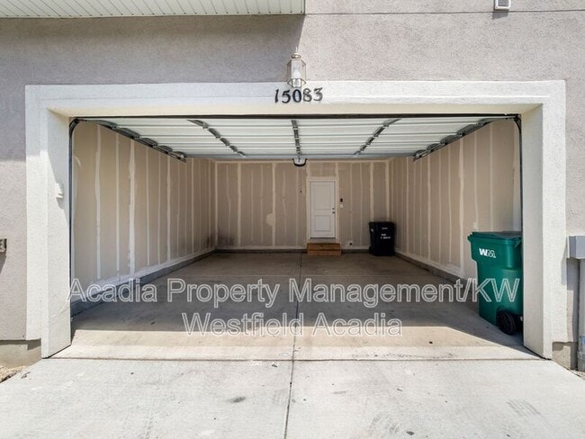 Building Photo - 15083 S Reins Wy