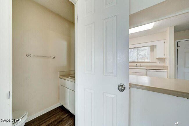 Building Photo - 306 Sukoshi Dr