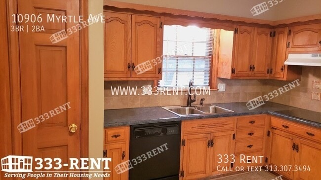 Building Photo - 10906 Myrtle Ave