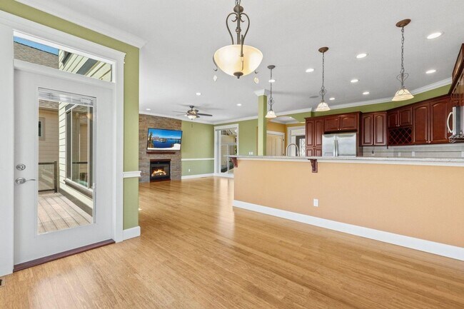 Building Photo - 4334 Vineyard Terrace