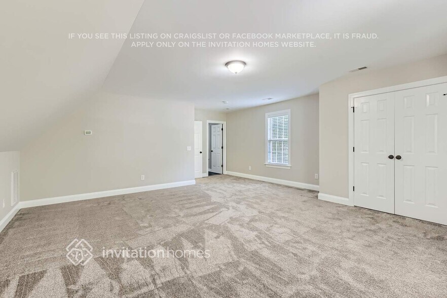 Building Photo - 163 Fountain Dr