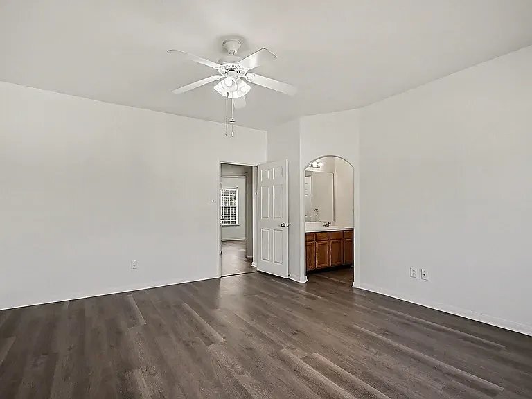 Building Photo - 19414 Dry Canyon Ct