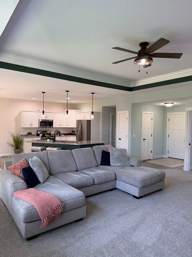 Building Photo - 6808 Verandah Ln