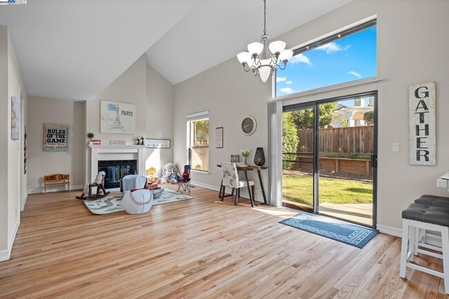 Building Photo - 2947 Liberty Dr