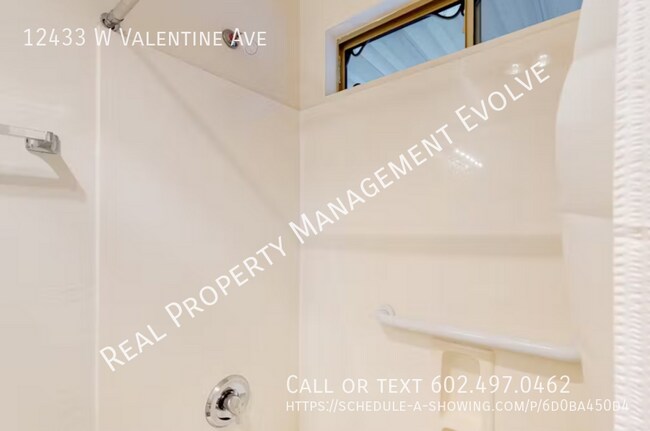 Building Photo - COME TOUR TODAY!