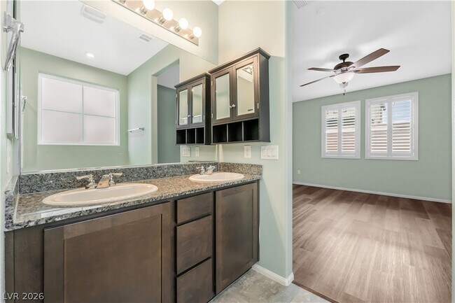 Building Photo - 3728 W Colton Ave