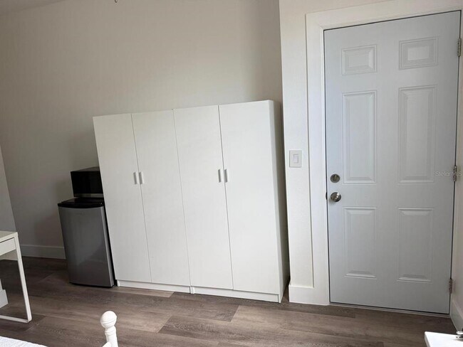 Building Photo - 11268 Savannah Landing Cir