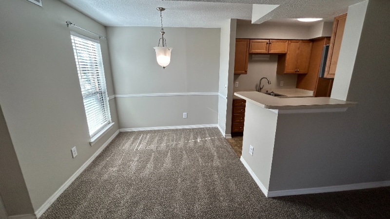 Building Photo - 10200 Belle Rive Blvd