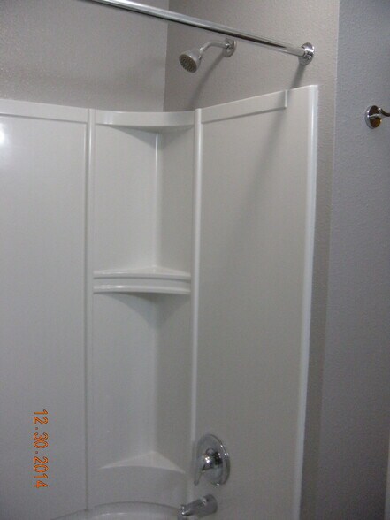 Building Photo - 935 Hayes N Ave