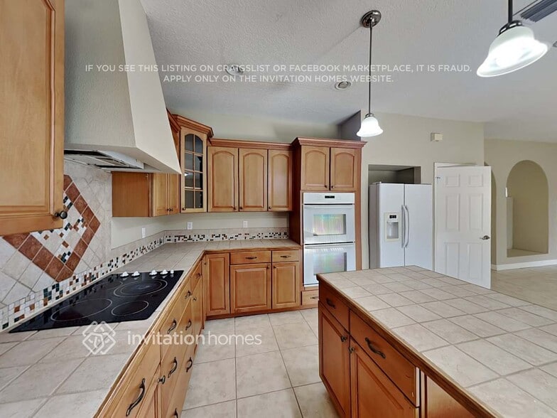 Building Photo - 13104 Fernway Rd