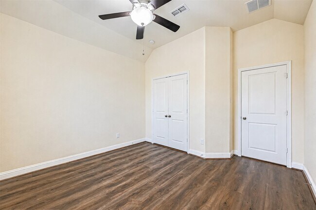 Building Photo - 1722 Dominion Heights Ln