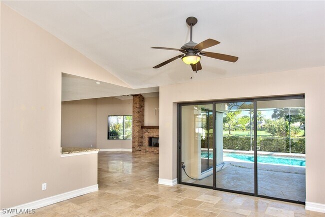 Building Photo - 2106 Imperial Golf Course Blvd