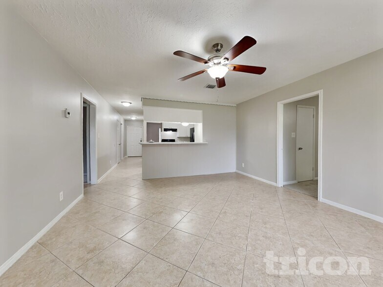 Building Photo - 4322 High Point Ln