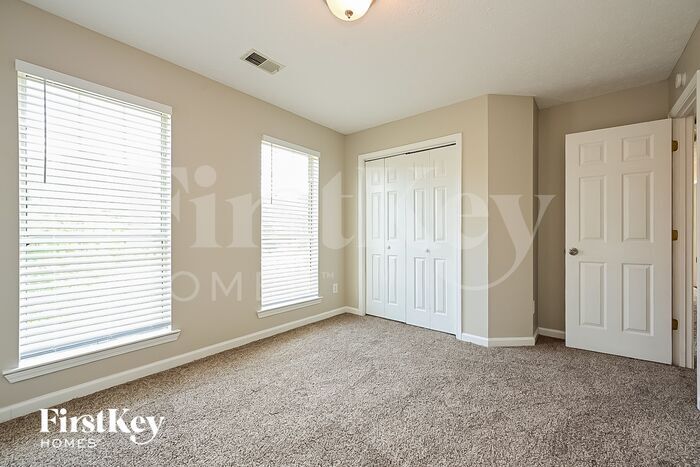 Building Photo - 4049 Fieldway Rd