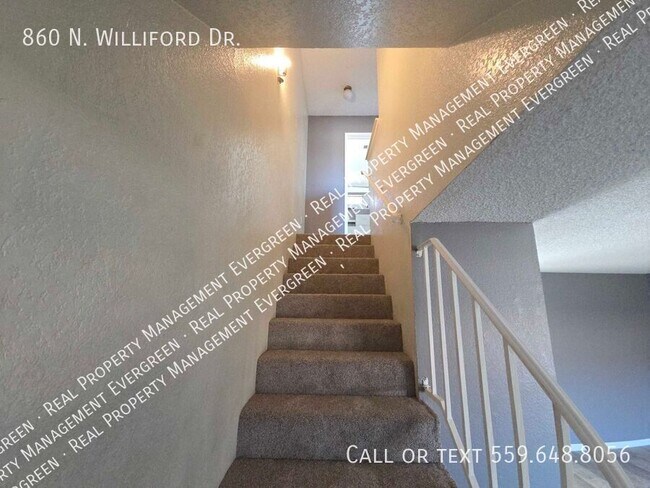 Building Photo - 860 N Williford Dr