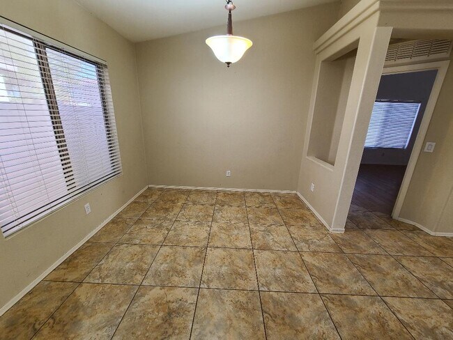 Dining room - 13009 W Evans Dr