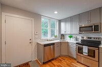 Building Photo - 2535 Annin St