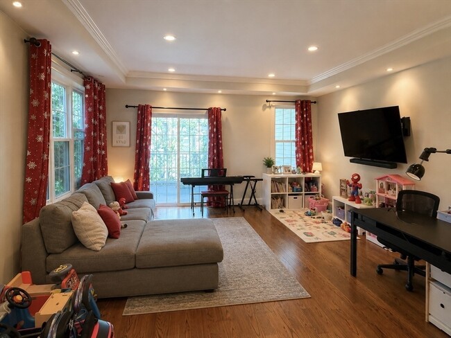 Building Photo - 3 Mendell Way