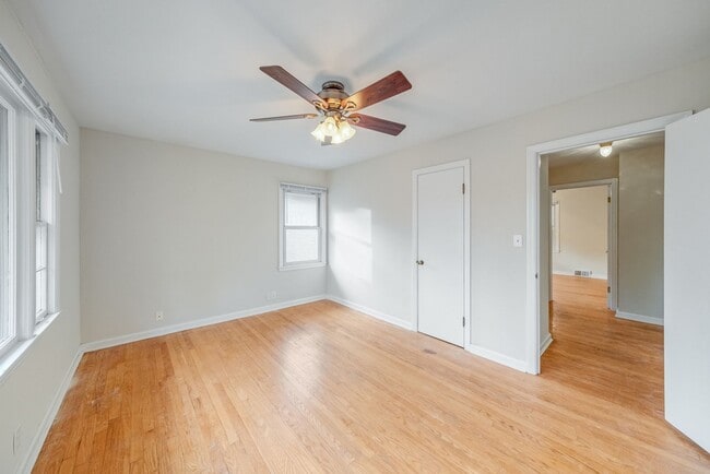 Building Photo - Charming 2-Bedroom Home with Bonus Space &...